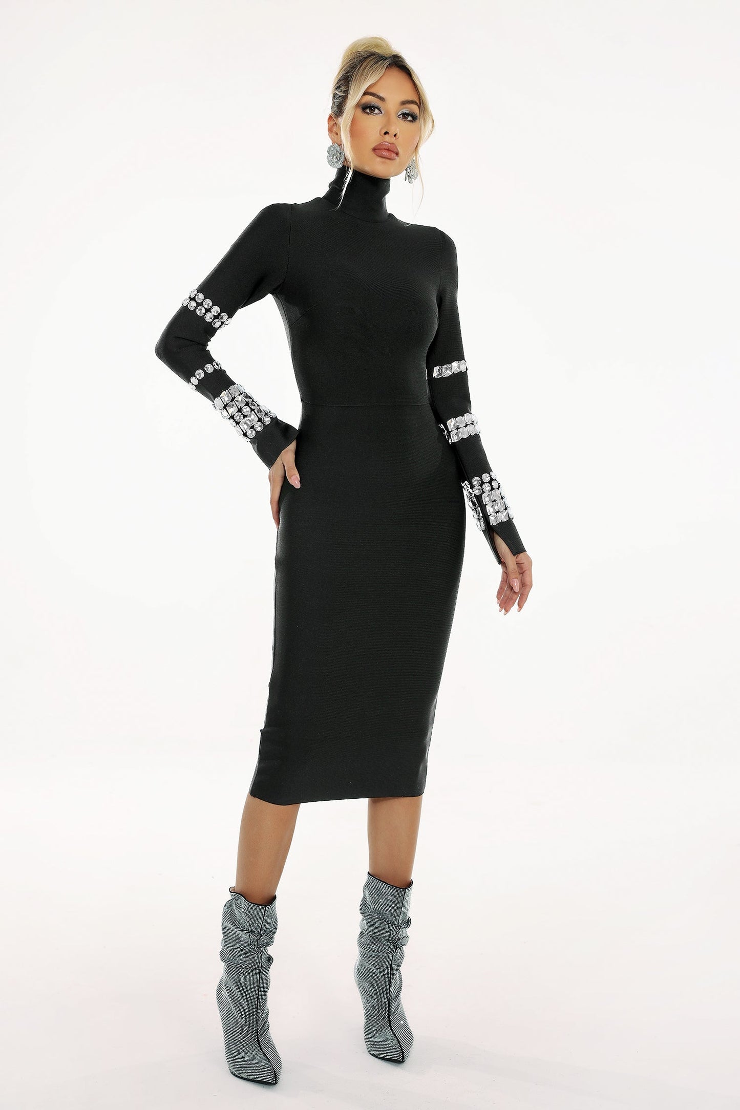 Phoebe Diamante Long Sleeve Bandage Kleid