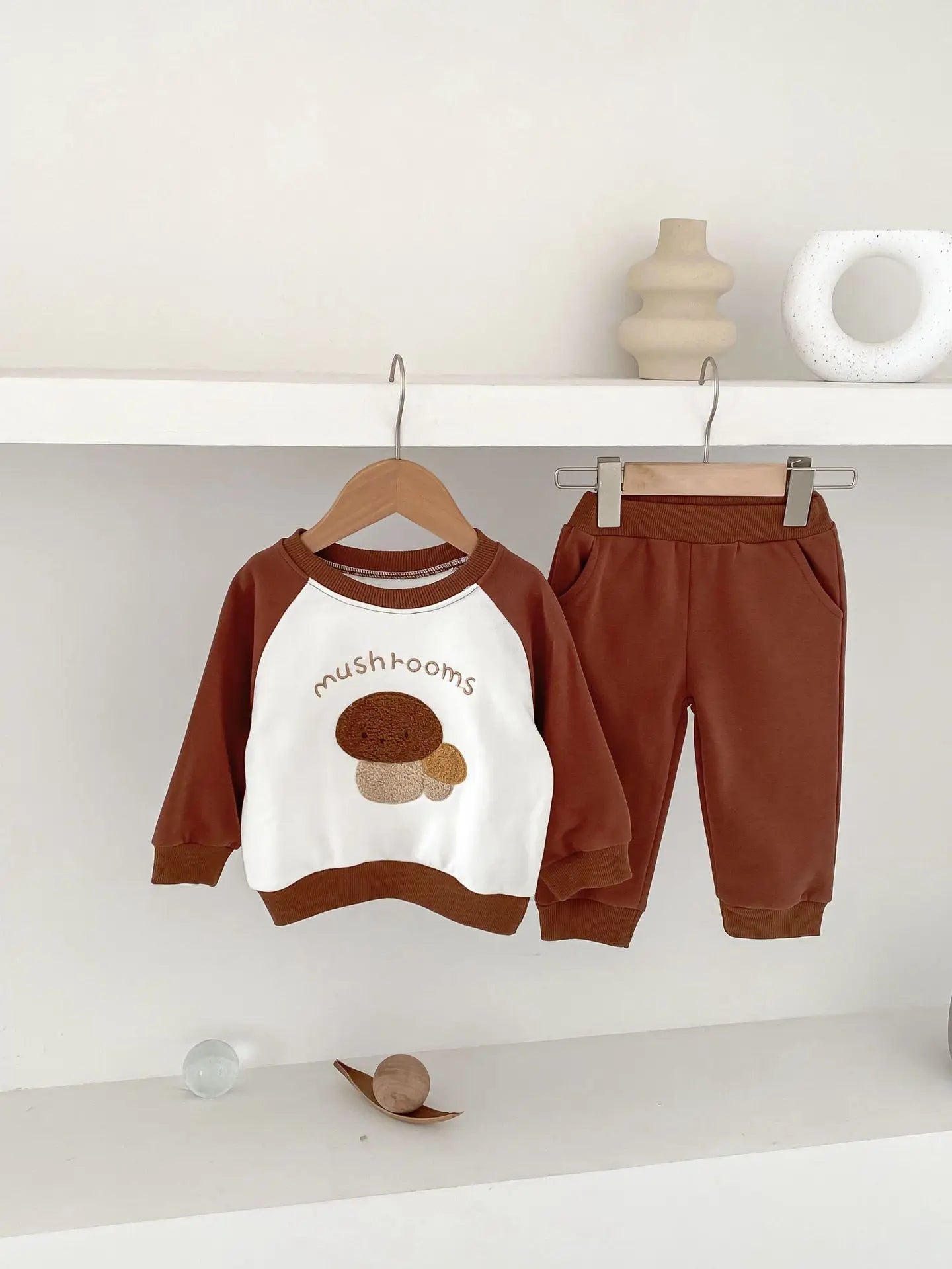 Contrast Fruit Jogger Set