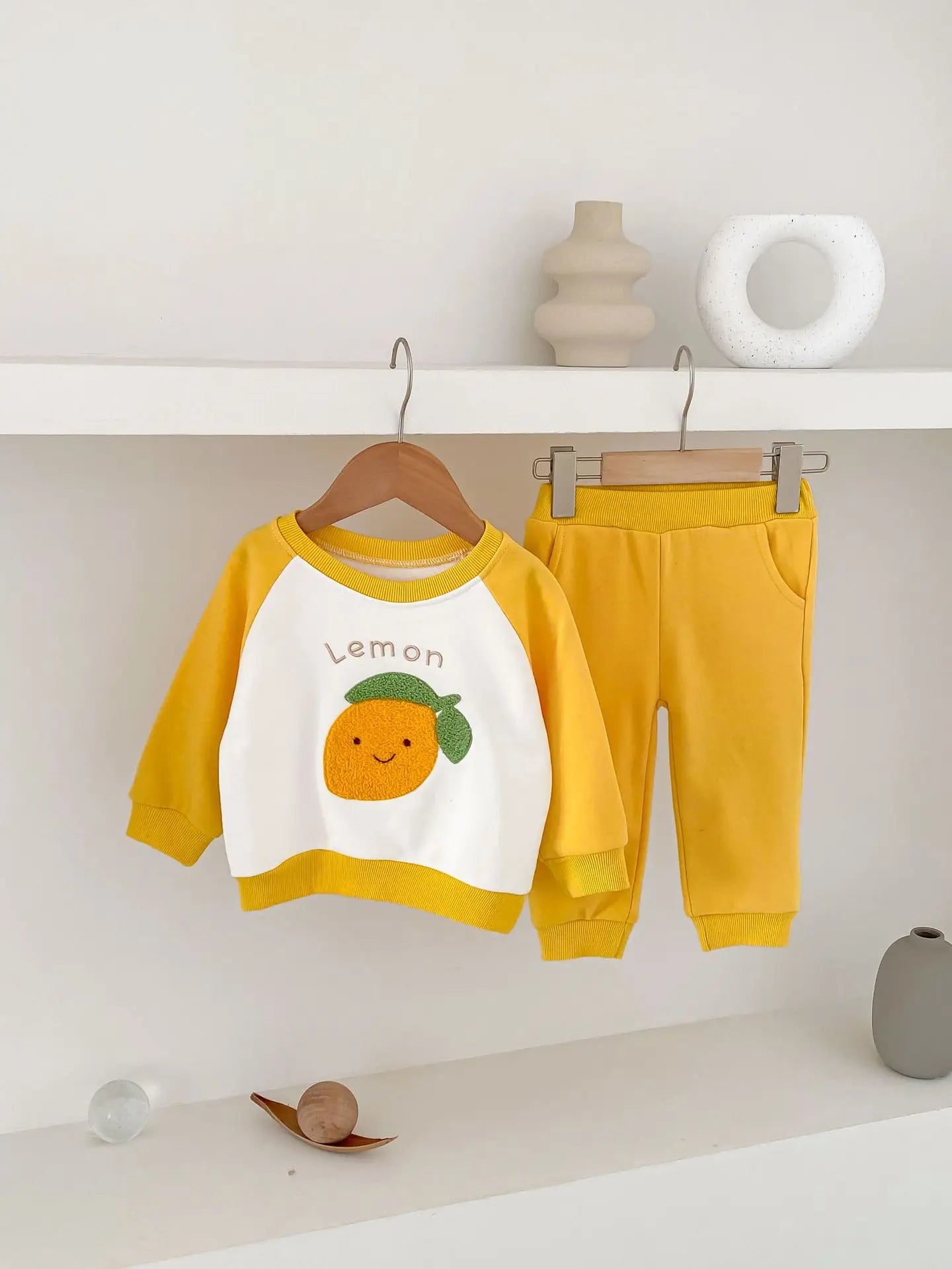 Contrast Fruit Jogger Set