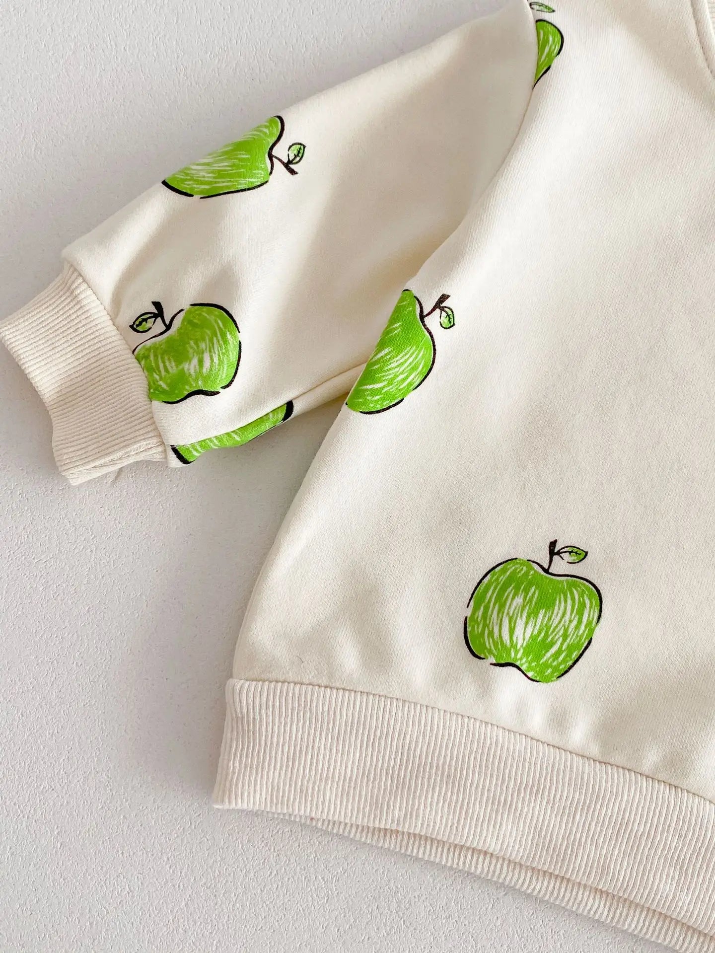 Apple Print Jogger Set