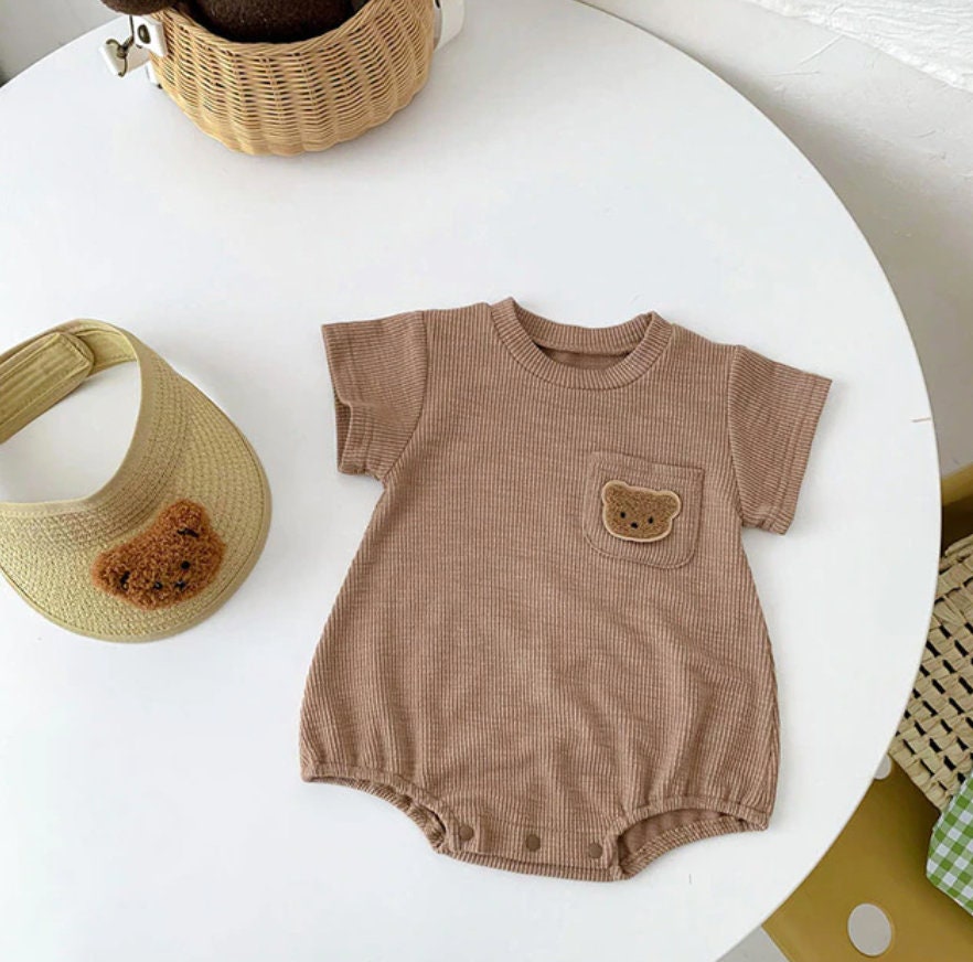 Soft Teddy Bear Pocket bodysuit Onesie