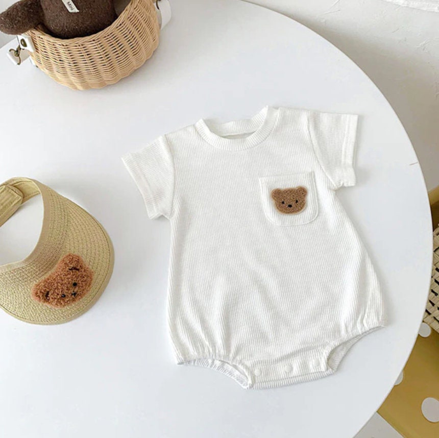 Soft Teddy Bear Pocket bodysuit Onesie